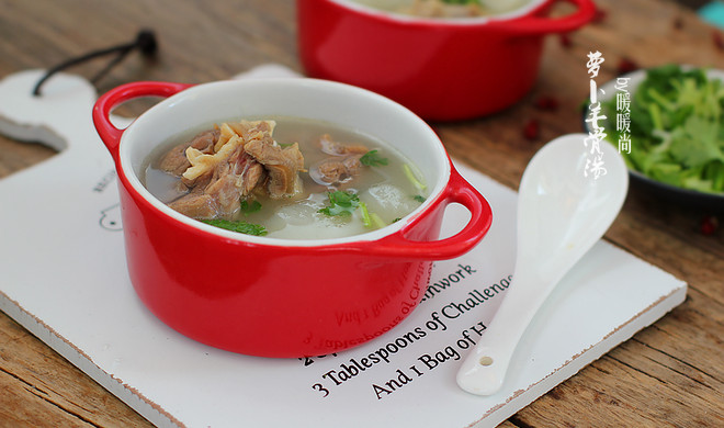 White radish and mutton bone soup