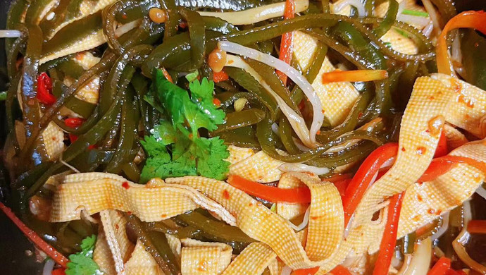 Kelp shredded vegetables