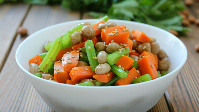 Peanuts mixed with celery soup