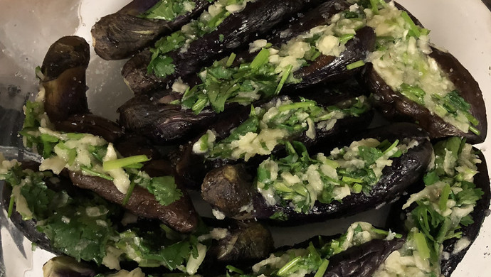 Pickled garlic eggplant