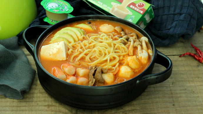 Ramen hot pot