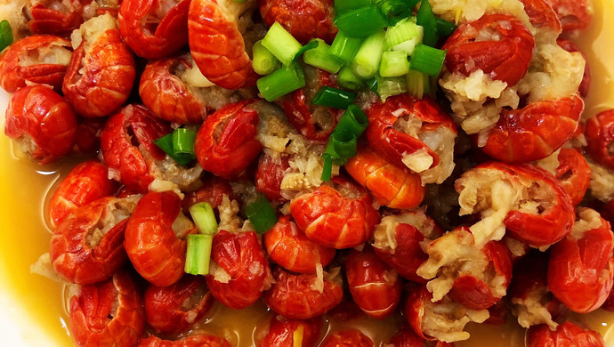 Garlic shrimp tails