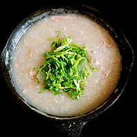 Pictures of how to make cabbage, ginger and luohu porridge 6