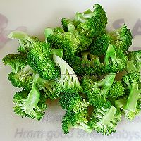 # seeking grandma's hometown fragrant mid-autumn feast#broccoli fried shrimps Illustration of how to do it 1