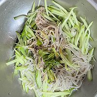 # relieve greasy and appetizing, just eat it#summer must-have cold salad Illustration of how to make cucumber mixed with enoki mushrooms 6