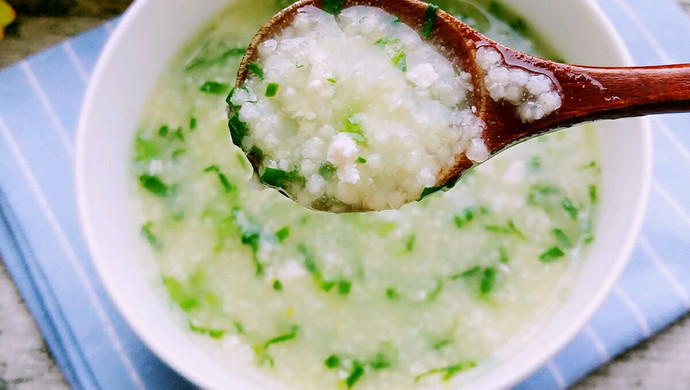 Chicken, vegetable and millet porridge