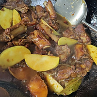 # seeking grandma's hometown fragrant full Mid-Autumn Festival#Apple braised pork ribs Illustration of how to do it 13