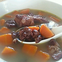 Winter Beauty Soup - Illustration of Stewed Pork Ribs with Carrots and Adzuki Beans 3