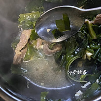 Warming the stomach in winter: Korean kelp soup recipe 7