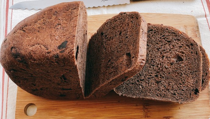 Rich cocoa chocolate bread