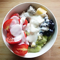 Yoghurt Fruit Salad Recipe Illustration 3