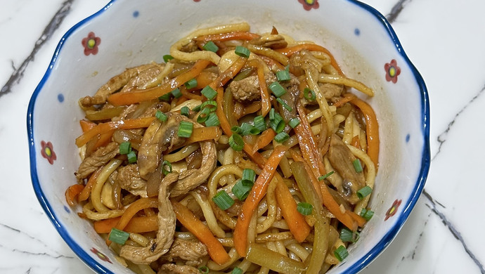 Mixed Sichuan noodles