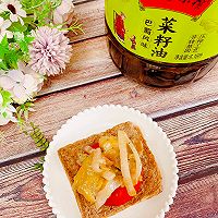 #find丝grandmaxiangxiangmanmid-autumn feast#basil flavored chicken leg steak Illustration of how to make toast 1