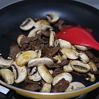 #primary and middle school students nutritious meal#High protein and high fiber deliciousness Combination~Illustration of how to make beef stir-fried mushrooms 6