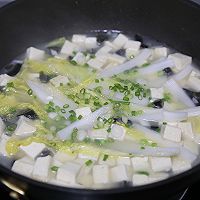 #primary and middle school students nutritious meal#fresh, tender and refreshing Huo’s Preserved Egg and Tofu Soup ~ Recipe Illustration 14