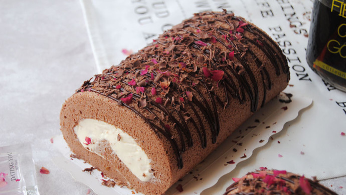 Rose chocolate cake roll