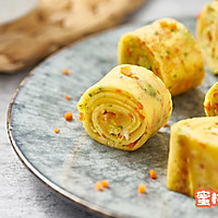 Illustration of how to make breakfast egg rolls 8