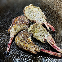 Super simple and quick French vanilla lamb chops recipe 3