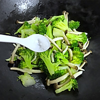 #spring weight loss, lose weight while eating#Illustration of how to make broccoli crab Weiru 9