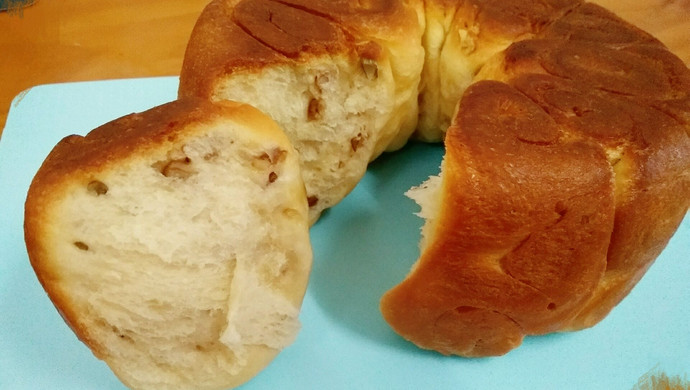 Simple version of rice cooker buns