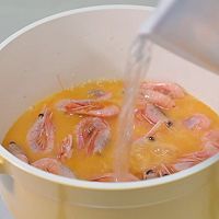 #find丝grandmaxiangxiangmanmid-autumn feast#Canadian Arctic shrimp and mussels Illustration of how to make Bei Dong Yum Soup 5