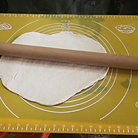 Illustration of how to make hand-made noodles 1