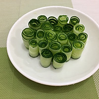 Illustration of how to make rolled cucumbers 4