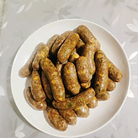 Illustration of homemade crispy glutinous rice sausage 31