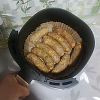 Illustration of homemade crispy glutinous rice sausage 32