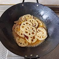 #find丝grandmaxiangxiangmanmid-autumn feast#spicy and delicious stir-fry Illustration of how to make lotus root slices 8