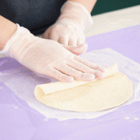 Children's favorite! The layers are crispy and fragrant, no need to use Kneading dough is super easy ~ Illustration of how to do it 1