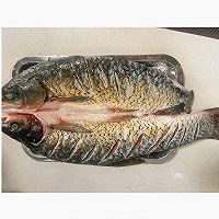 #findGrandma Township Xiangman Mid-Autumn Festival#Suitable for the whole family Illustration of how to make homemade grilled fish 6