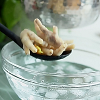 Summer appetizers, sour and spicy passion lemon chicken feet Illustration of how to do it 3