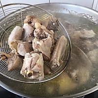 Chicken Stewed with Mushrooms#Cook a good dish and pamper yourself! #How to practice diagram 5