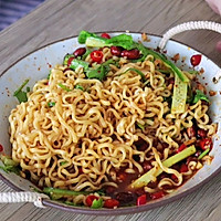 Wangqiang has finally arranged the Sprite noodles that I have been craving for for a long time. Here, Illustration of how to make spicy, sour, refreshing and super delicious food 4