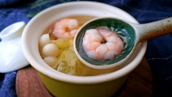 Shrimp, Seafood and Mushroom Braised Cabbage Soup