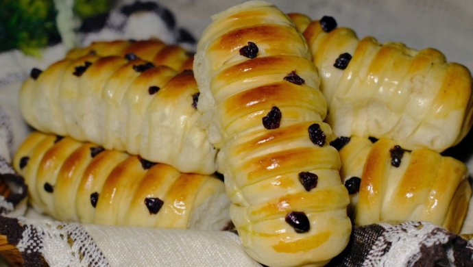 Cranberry Caterpillar Bread