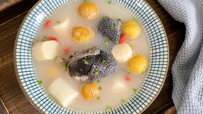 Chestnut, Yam and Black-bone Chicken Soup