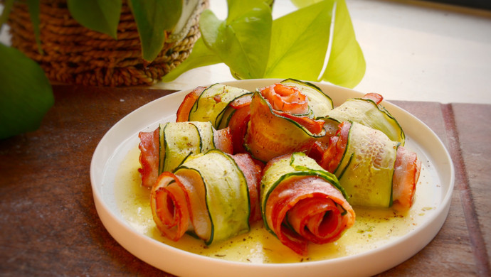 Bacon and Cucumber Rolls