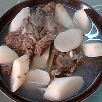 Illustration of braised yam and beef bone soup 17