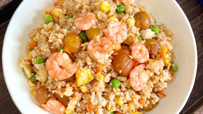 Assorted Fried Rice with Chestnut and Shrimp