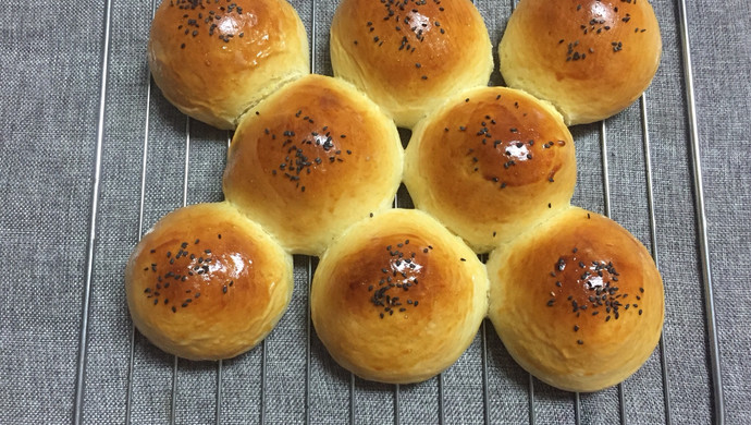 Custard bread