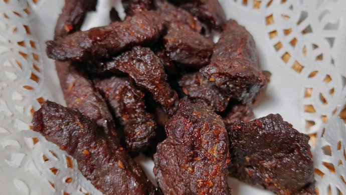 Spicy beef jerky