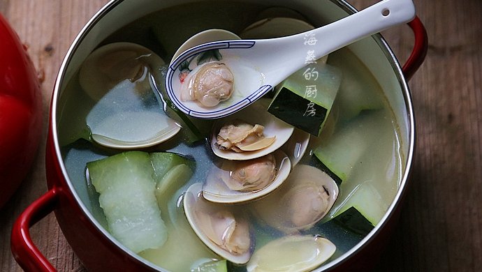 Braised clams with winter melon