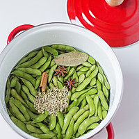 Summer quick snacks boiled edamame & boiled peanuts illustration 3