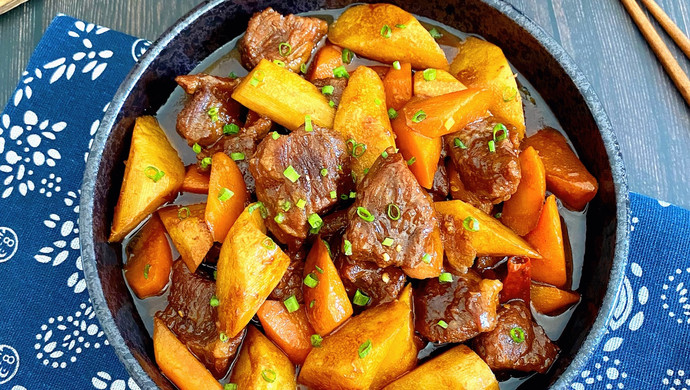 Yam and Carrot Beef Stew