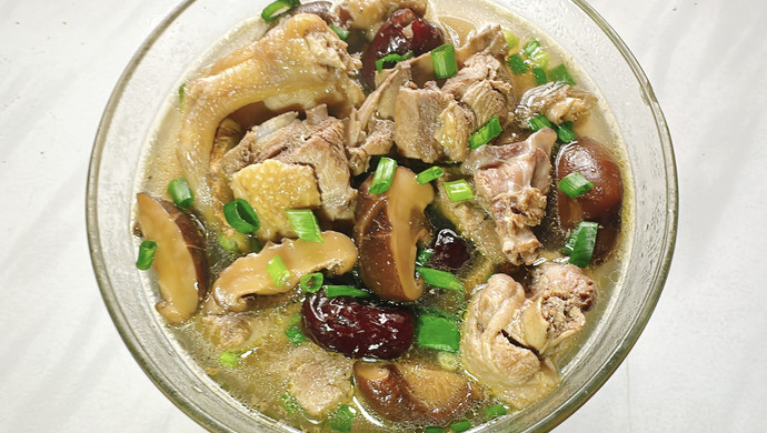 Mushroom and Muscovy Duck Soup