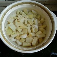 Illustration of how to make sugarcane and water chestnut drink 4