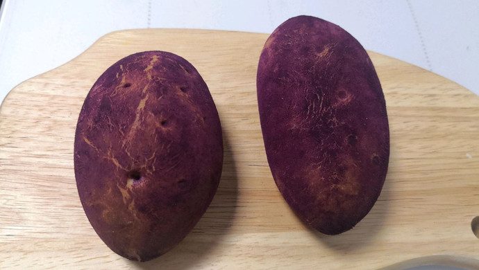 Rich purple potato bread