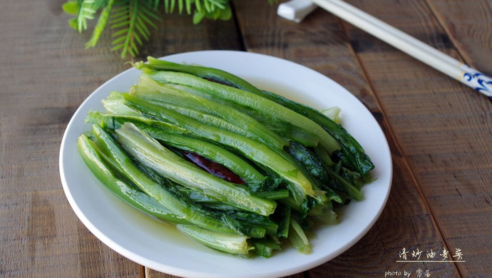 Stir-fried lettuce